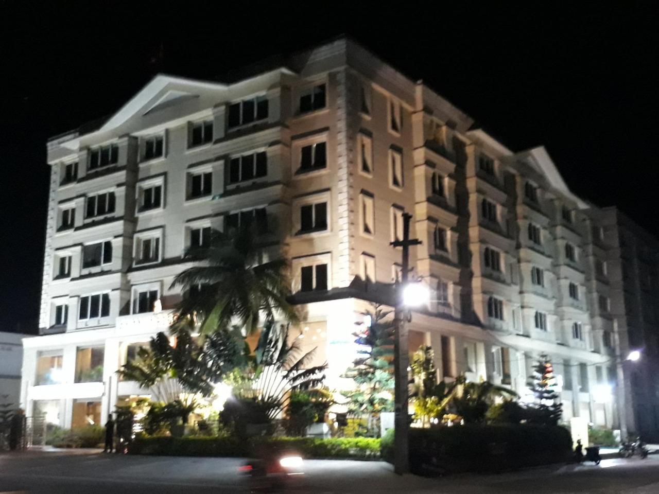 Pride Ananya Hotel 4*