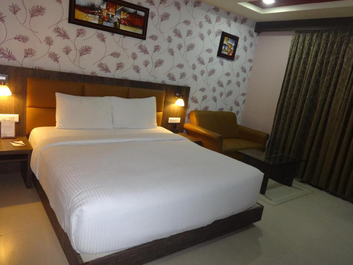 Hotel Pride Ananya 4*